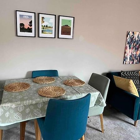 Town Centre Apartment With Parking 월링포드 외부 사진